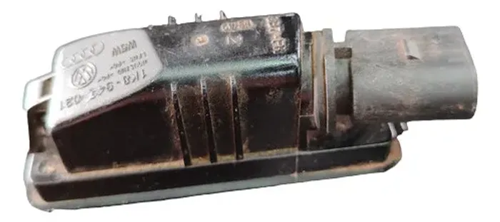 Luz De Placa Vw Golf Amarok Fusca Golf Passat Polo Virtus