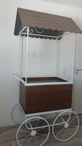 CARRINHO DE BRIGADEIRO VENDO COMPREI MAS NÃO USEI ESTADO DE NOVO