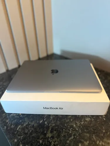 MacBook Air M1 8GB 256GB - Original com Caixa (LEIA TUDO)