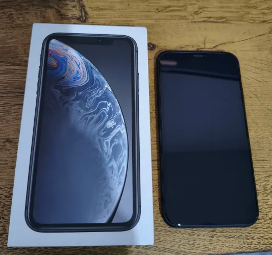iPhone XR 