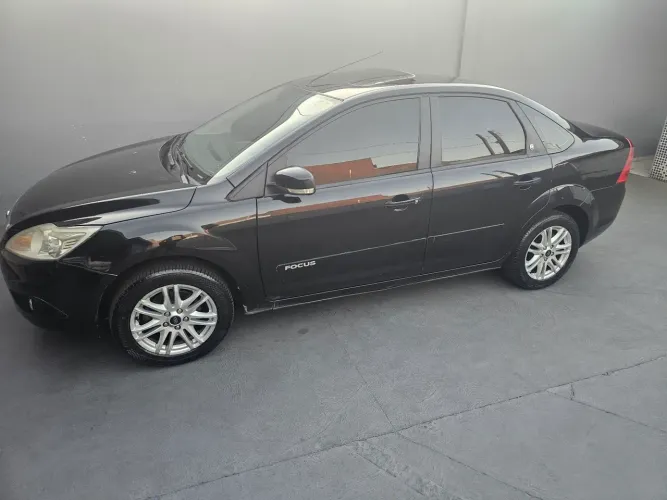 Ford Focus Ghia Sed. 2.0 16v/2.0 16V Flex AUT 2009