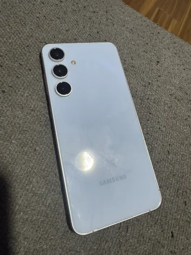 Samsung Galaxy S24 FE