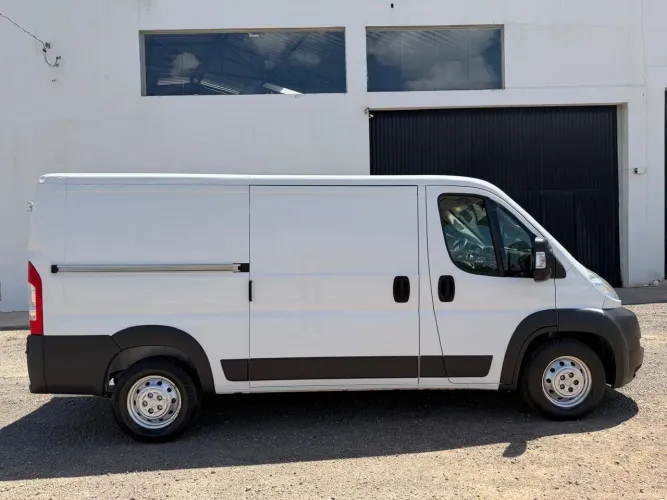 Fiat Ducato Cargo Medio 2.3 16V Diesel 2018