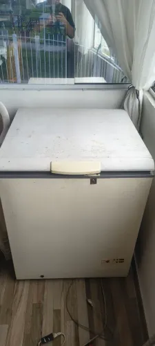 Freezer em ótimo estado 