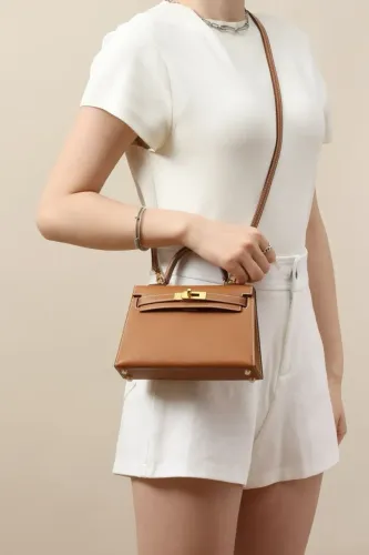 Bolsa mini Kelly Virgínia wags italiana Hermes couro legítimo caramelo
