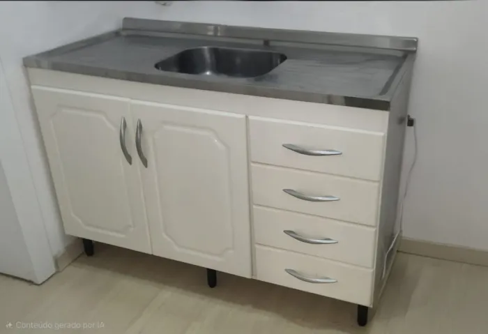 Vendo pia com tampo de Inox
