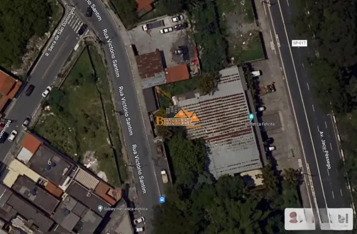 Terreno na Vila Carmosina, com área de 710 m²