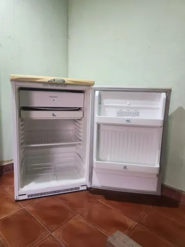 Frigobar eletrolux