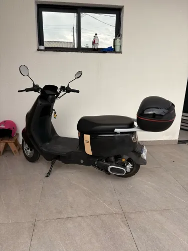 Scooter elétrica Smile 1000w