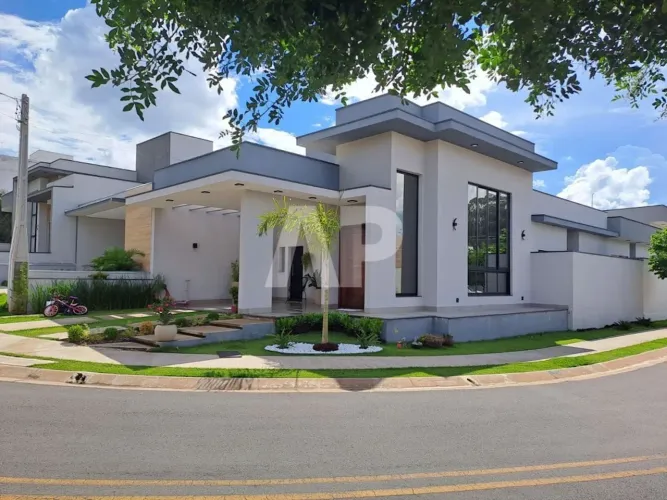 Casa com 3 dormitórios à venda, 116 m² por R$ 1.070.000,00 - Loteamento Terras de São Pedr