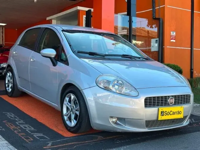Fiat Punto Essence 1.6 Flex 16V 5P 2012