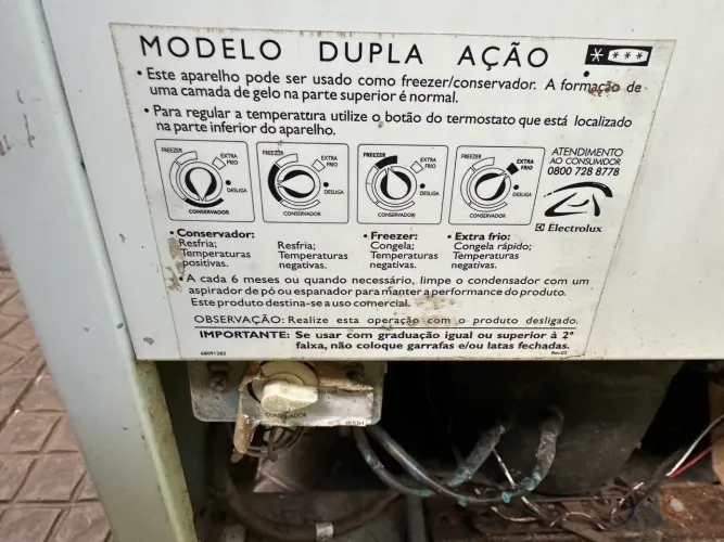 OCASIÃO - Freezer Horizontal Duas Tampas Portas Electrolux 477l