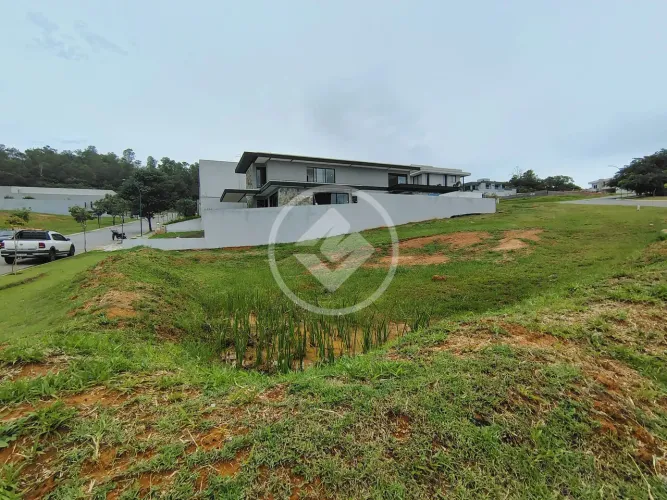 Terreno a venda em Condomínio Fechado de Alto Padrão em Vinhedo SP codigo: 266501