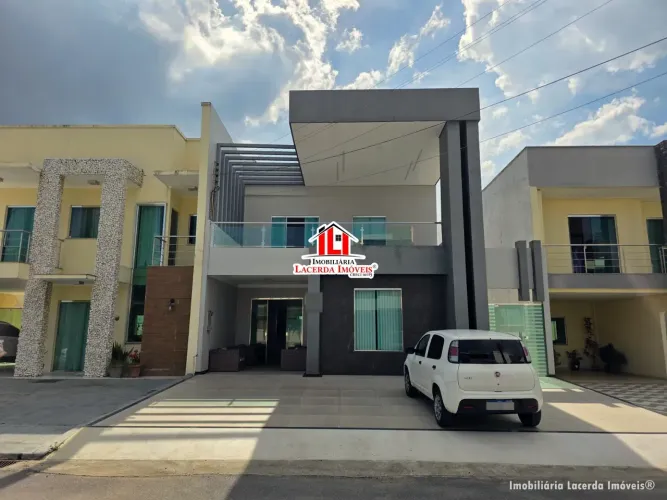 Casa com 4 suítes sendo 1 Master com closet e hidro; Ambientes climatizados