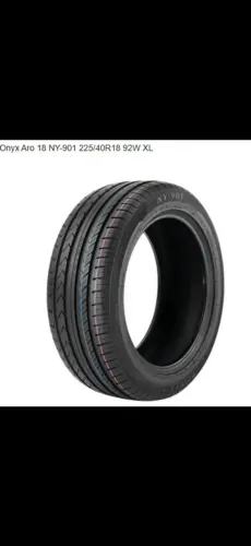Pneu Aro 18. 225/40 R18. 92W