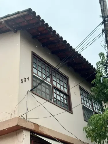 Lindo Sobrado em Tábua Corrida no Centro  150m², Sem Condomínio