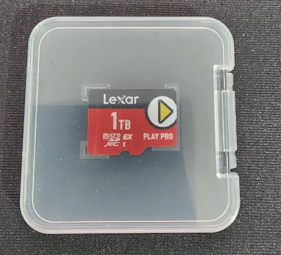 Cartão microSD Express Lexar Play Pro 1TB R$ 1999