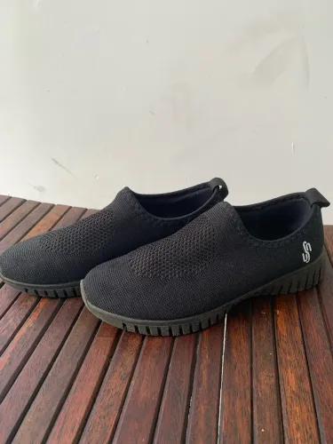 Sapato fechado preto