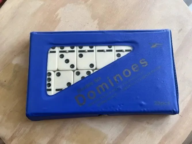 Jogo Dominó Vintage Estojo 28 peças