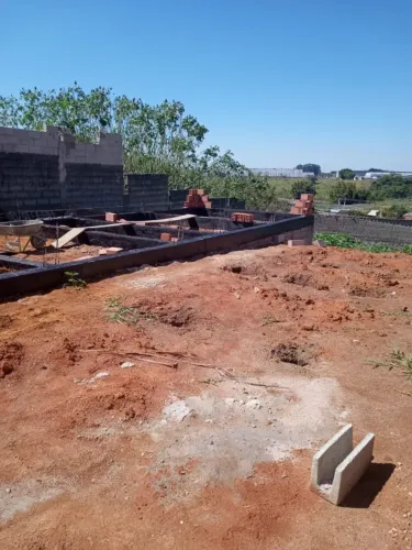 Terreno 180m2
