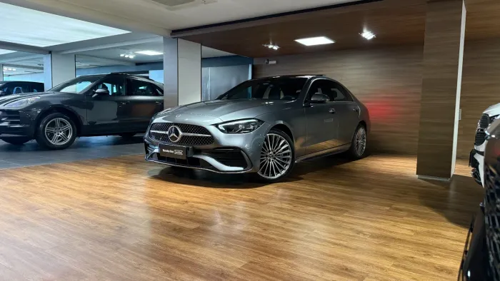 Mercedes-Benz C-200 AMG Line EQ Boost 1.5 TB Aut. 2025