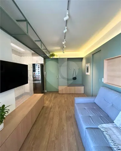 Apartamento com 1 quartos à venda ou para locação em Cambuci - SP