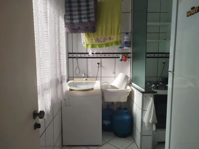 Apto 2 dorm, 200 m faculdade de medicina, Guarujá