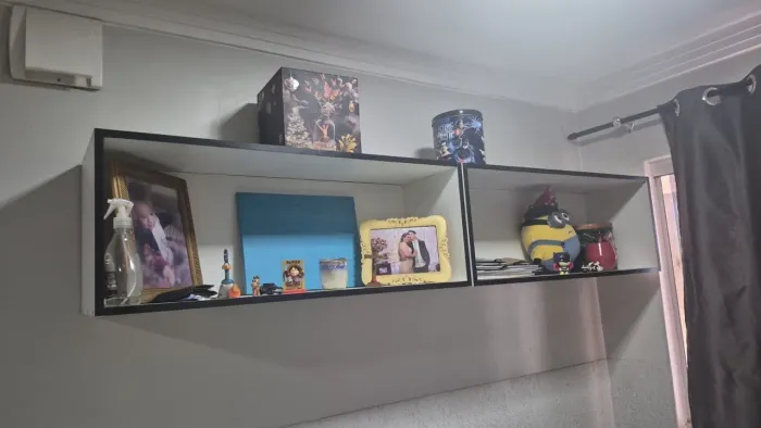 2 peças nichos pretaleiras