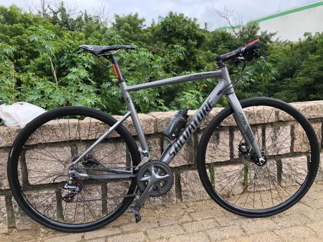 Bicicleta Salvatore Altura 54cm.. Grupo Claris 8v. 