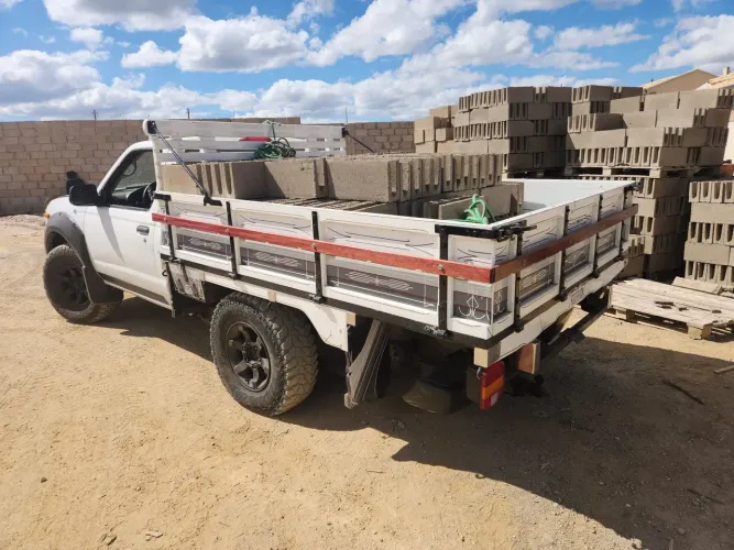 Nissan Frontier XE/ XE Tit. CD 4X2 2.8 TDI Dies 2004