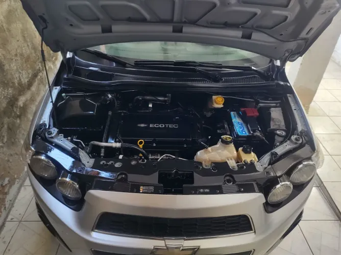 Chevrolet Sonic HB LTZ 1.6 16V Flexpower 5P Mec. 2013