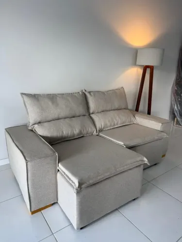 Sofá Retrátil e Reclinável com Assento em Pillow Top