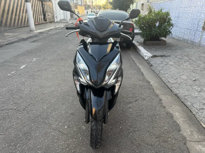 Honda elite 125 única dona
