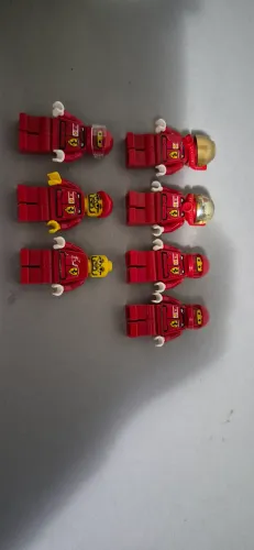 Lego minifiguras Ferrari