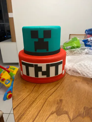 Bolo fake 20cm Minecraft