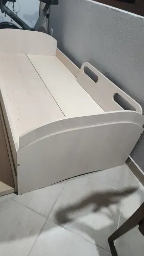 Cama