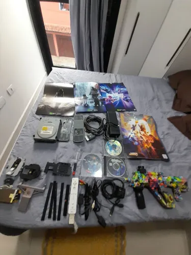 Lote de itens de games