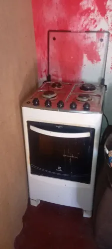 Vendo fogão 4 bocas