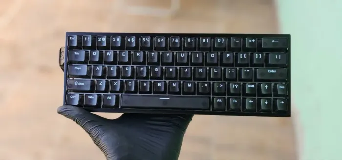 (NOVO) VENDO TECLADO IROK MG63