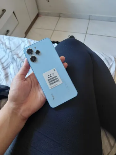 Celular xiaomi redmi 12 256g 8ram