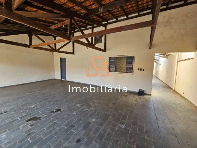CASA RESIDENCIAL em UBERLÂNDIA - MG, SEGISMUNDO PEREIRA