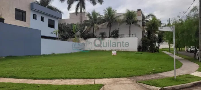 Terreno de Esquina à Venda no Terras Alpha I