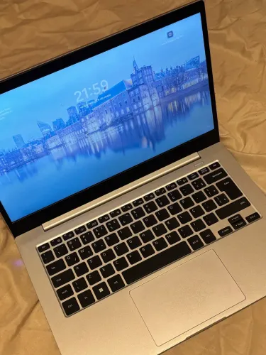     Samsung Galaxy Book Go