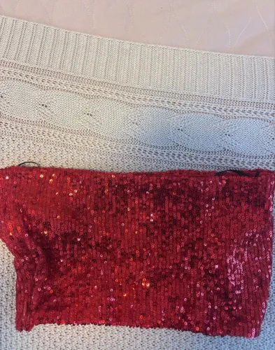Top paetê vermelho marca Murau