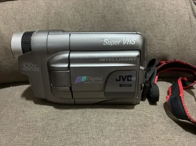 Filmadora JVC GR-SXM337UM (raridade - não sei se esta funcionando)