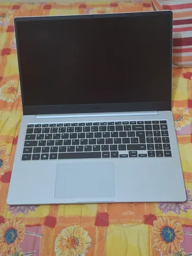 SAMSUNG GALAXY BOOK2 I5 1235U 8GB 256GB + SSD 500GB