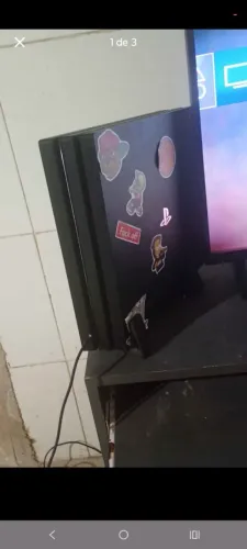 Ps4 pro de 1 terá de armazenamento
