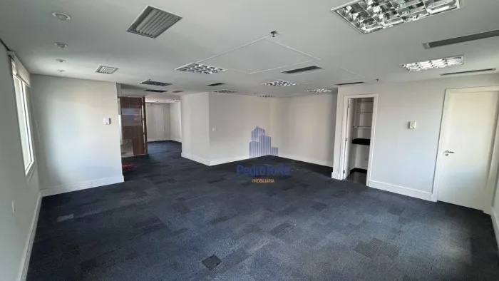 Conjunto para alugar, 146 m² 6 vagas Av. Angélica - Metro Paulista