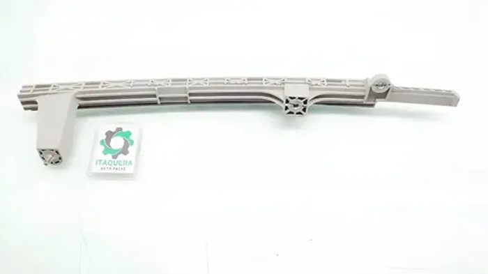 Guia Canaleta Vidro Traseira Esquerda Kia Sorento Ano 2012 Preto