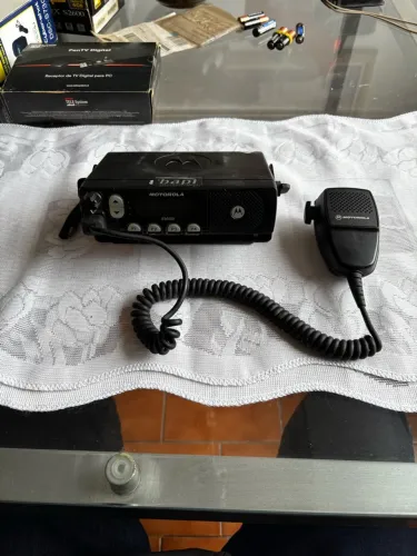 Rádio intercomunicador Motorola - EM400